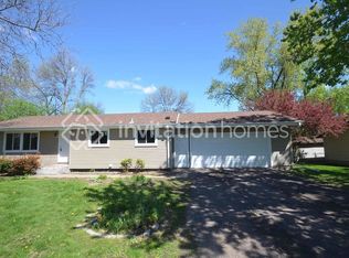6316 68th Ave N, Brooklyn Park, MN 55428