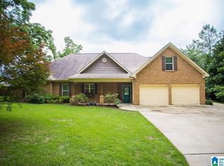 101 Lucas Ln, Maylene, AL 35114