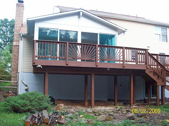 4th image of 1027 Alexandria Way