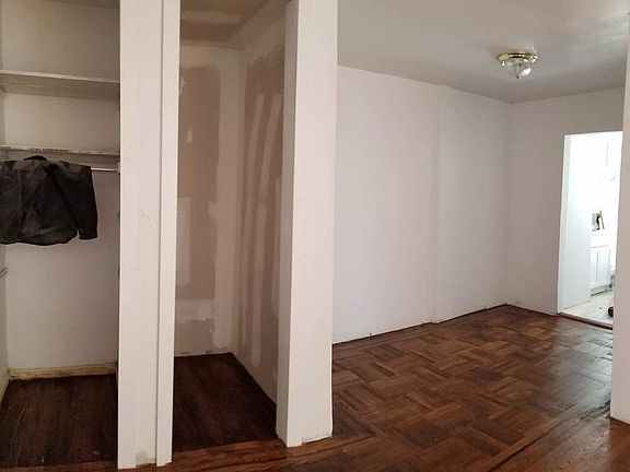 3rd image of 175 E 151st St APT 1D