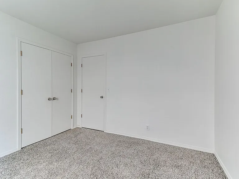 4820 W Uniontown St N — Photo 35