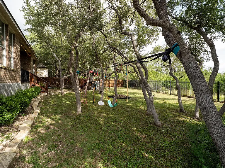 572 Big Meadow Rd — Photo 31