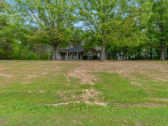 3rd image of 6 Cold Springs Rd