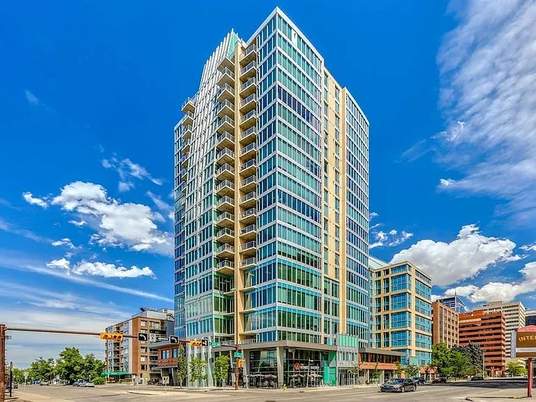 888 4th Ave SW #1902 — Photo 37