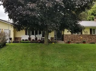 115 Wheaton St, Alma Center, WI 54611