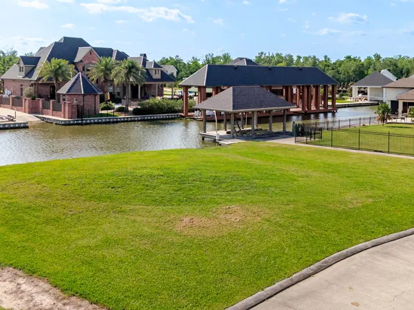 314 Tigerlily Dr, Houma, LA 70360
