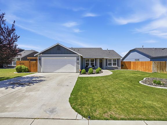 2nd image of 5712 Maryhill Ln