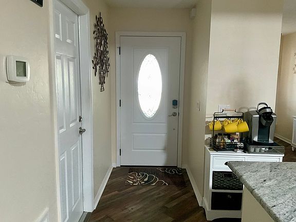 5th image of 2317 N Sarasota Point