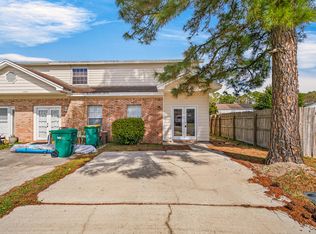 1847 Whispering Oaks Ln, Fort Walton Beach, FL 32547