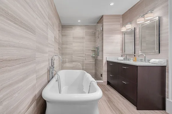 Rented by Camelot Realty Group | media 47