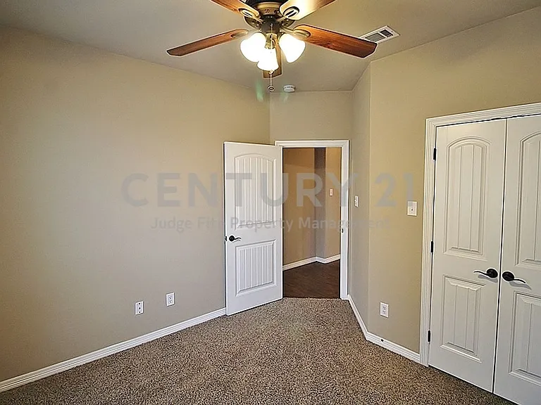 122 Sierra Dr — Photo 22