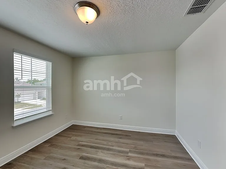 1045 Heavenly Dr — Photo 22