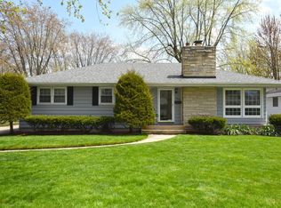 8945 Cottage Grove Pl, Highland, IN 46322