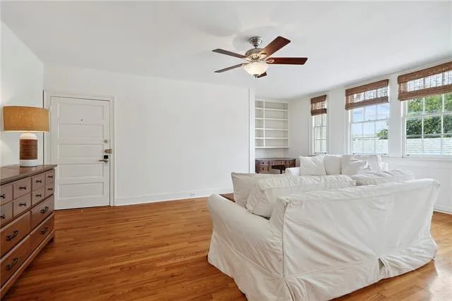 4239 Saint Charles Ave #K — Photo 6