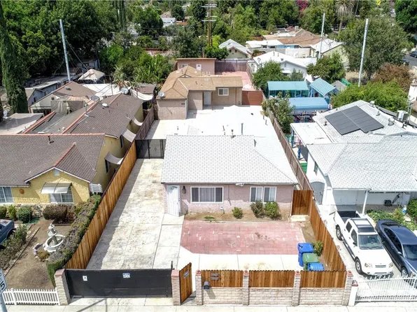 19947 Vanowen St, Winnetka, CA 91306
