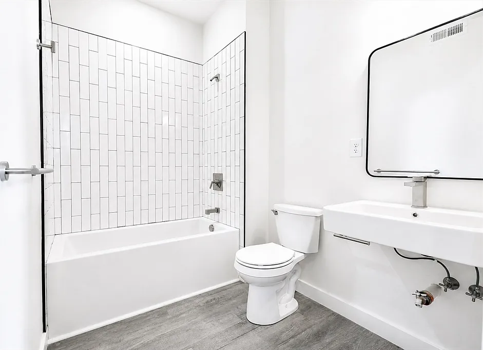 1 bed, 1.0 bath, 447 sqft, $2,550 — Photo 4