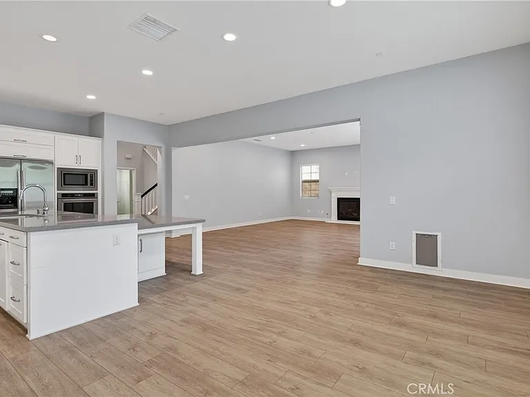 755 E Orange Blossom Way — Photo 19