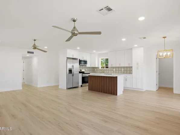 5222 W Hatcher Rd, Glendale, AZ 85302