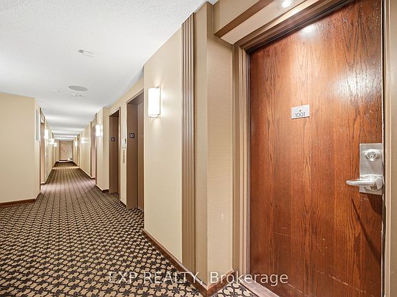 5th image of 101 Subway Cres #1001