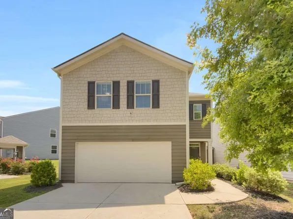 131 Centennial Ridge Dr, Acworth, GA 30102