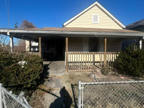 1123 Calhoun St, Madison, IL 62060