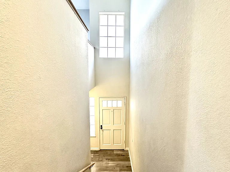 Lemoli Ave — Photo 20