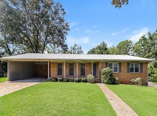 2042 Idlewood Dr, Tuscaloosa, AL 35405