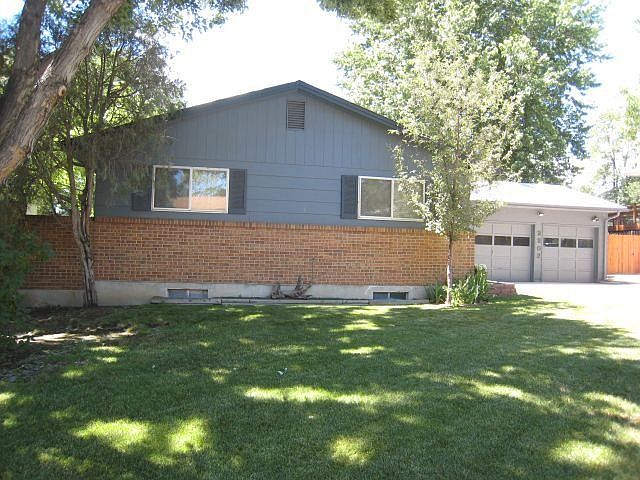 Home for Sale in Colorado Springs, Colorado $180,000