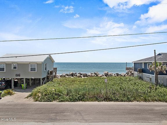 5th image of 1711 Carolina Beach Avenue N Unit B