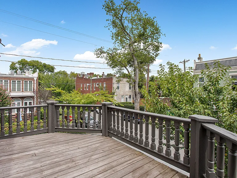 210 N Stafford Ave #21 — Photo 23
