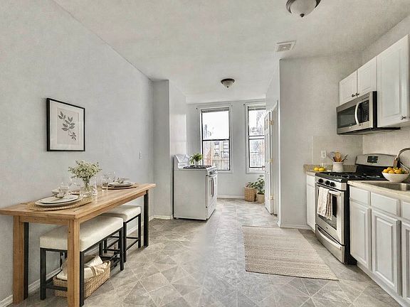 2nd image of 390 Woodbine St #3A