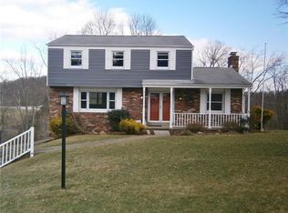 1056 Old Post Rd, South Park, PA 15129