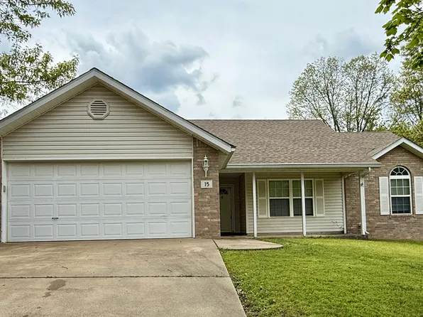 15 Pennine Ln, Bella Vista, AR 72714