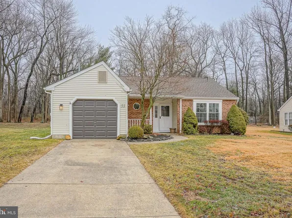 53 Knollwood Dr, Deptford, NJ 08096