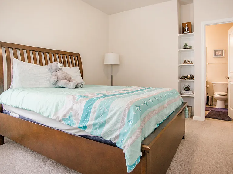 145 Pincea Pl — Photo 17