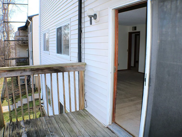 719 Westwinds Dr #2 — Photo 14
