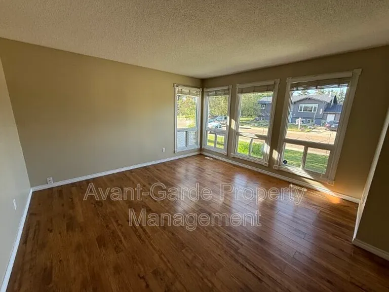 15 Garden Valley Dr — Photo 3