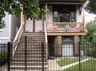 3711 N Kenmore Ave APT 1, Chicago, IL 60613