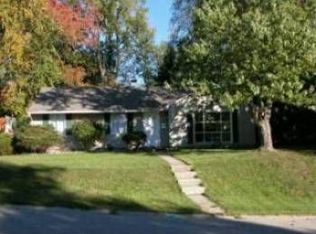 2820 Southeast Dr, South Bend, IN 46614