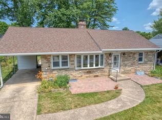 111 Alders Dr, Wilmington, DE 19803