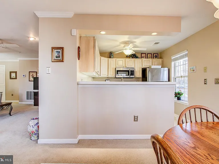 121 Timberbrook Ln #202 — Photo 8