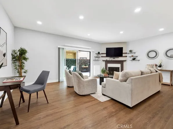 17510 Sherman Way Unit 107, Los Angeles, CA 91406