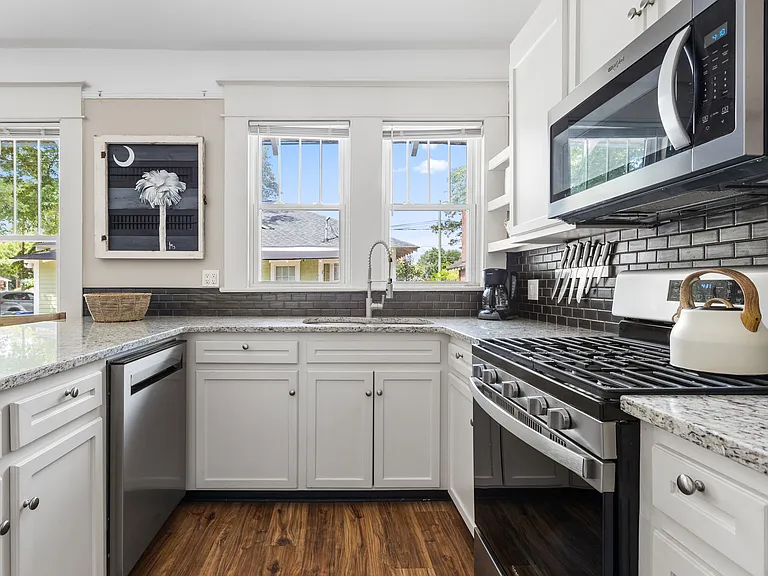 1116 Florence St — Photo 11