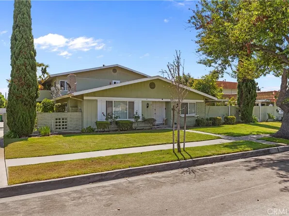 3102 Ginger Ave, Costa Mesa, CA 92626
