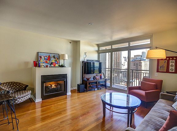 5th image of 1111 S Wabash Ave APT 1801