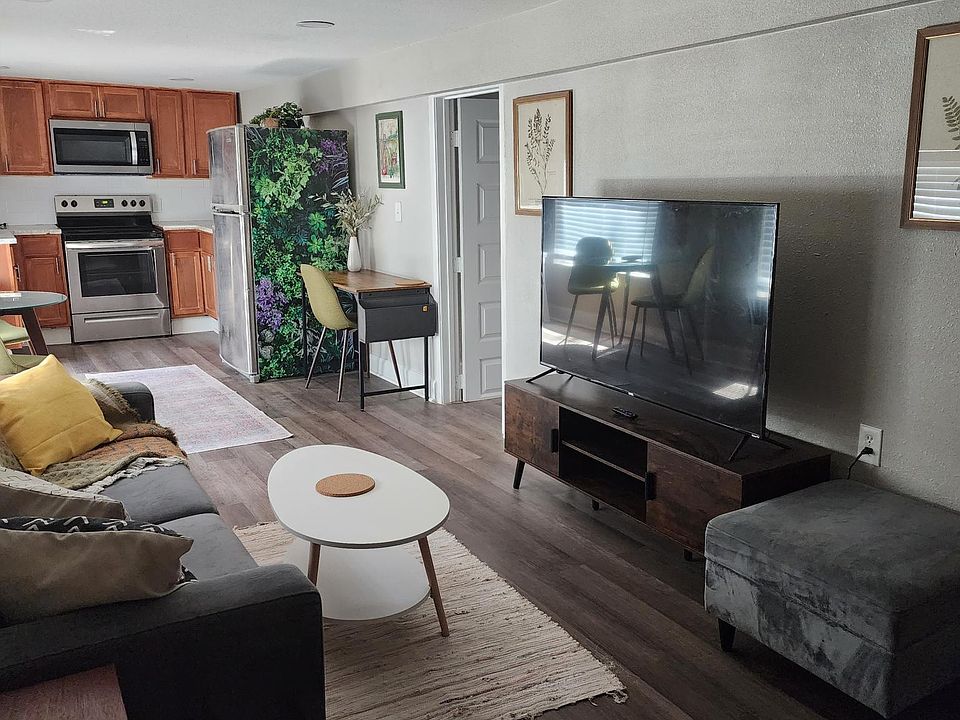 1st image of 1511 Scharpe St #4