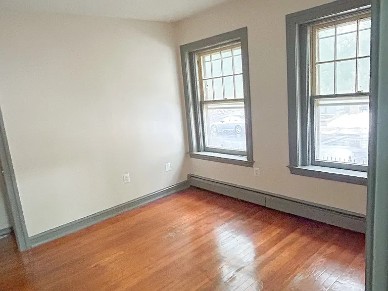 928 Asylum Ave #103 — Photo 6