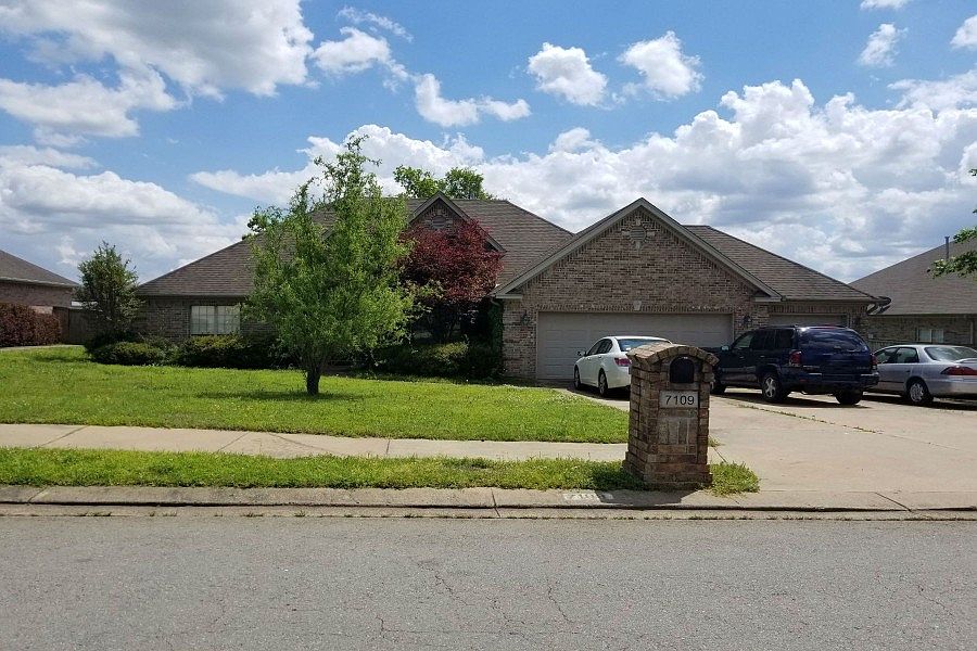 1st image of 7109 Northlake Dr