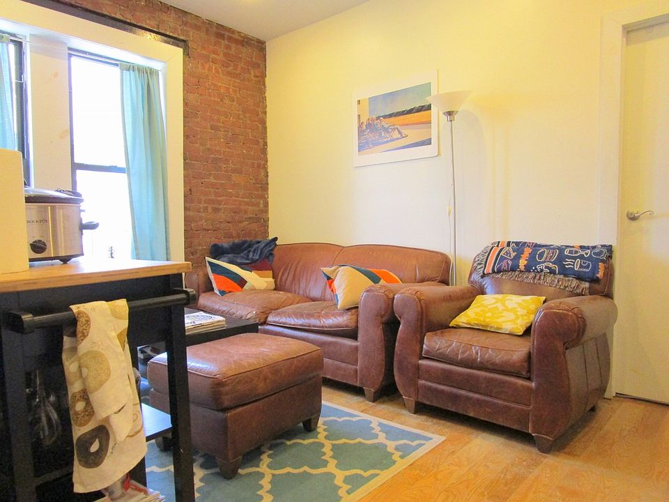 2nd image of 160 Havemeyer St #21RKA