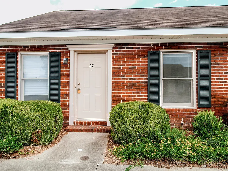140 Lanier Dr #27 — Photo 5